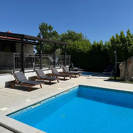 Villa Ana